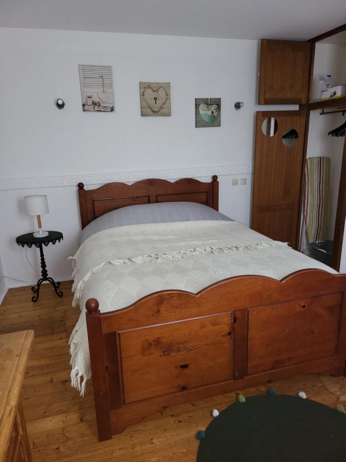 Revedelac Meuble Tout Confort Bremes Exterior photo