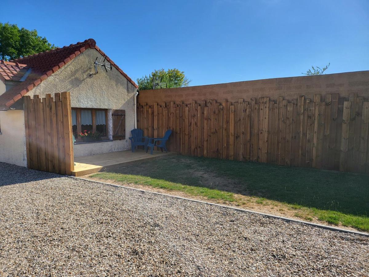 Revedelac Meuble Tout Confort Bremes Exterior photo